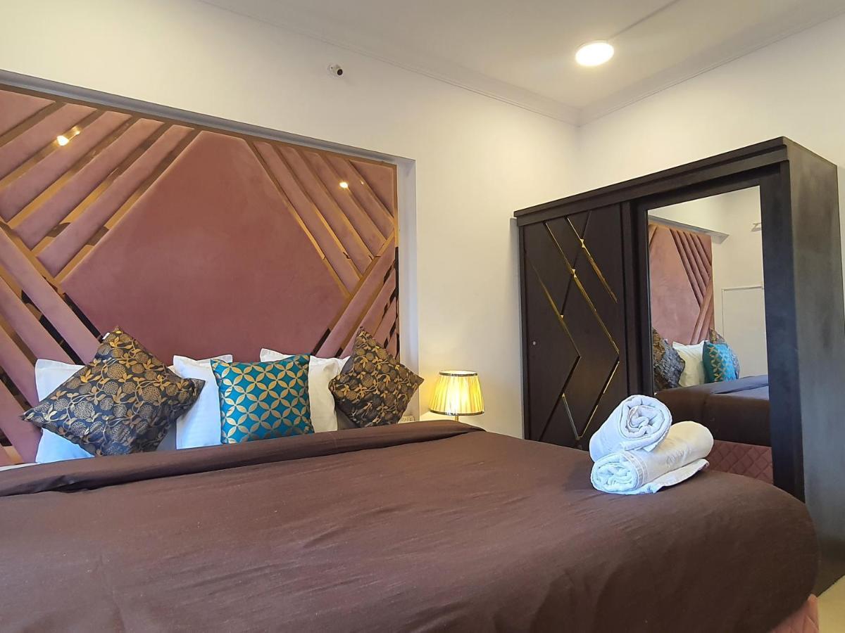 Osi Apartments Perry Cross Bandra West Bombay Extérieur photo